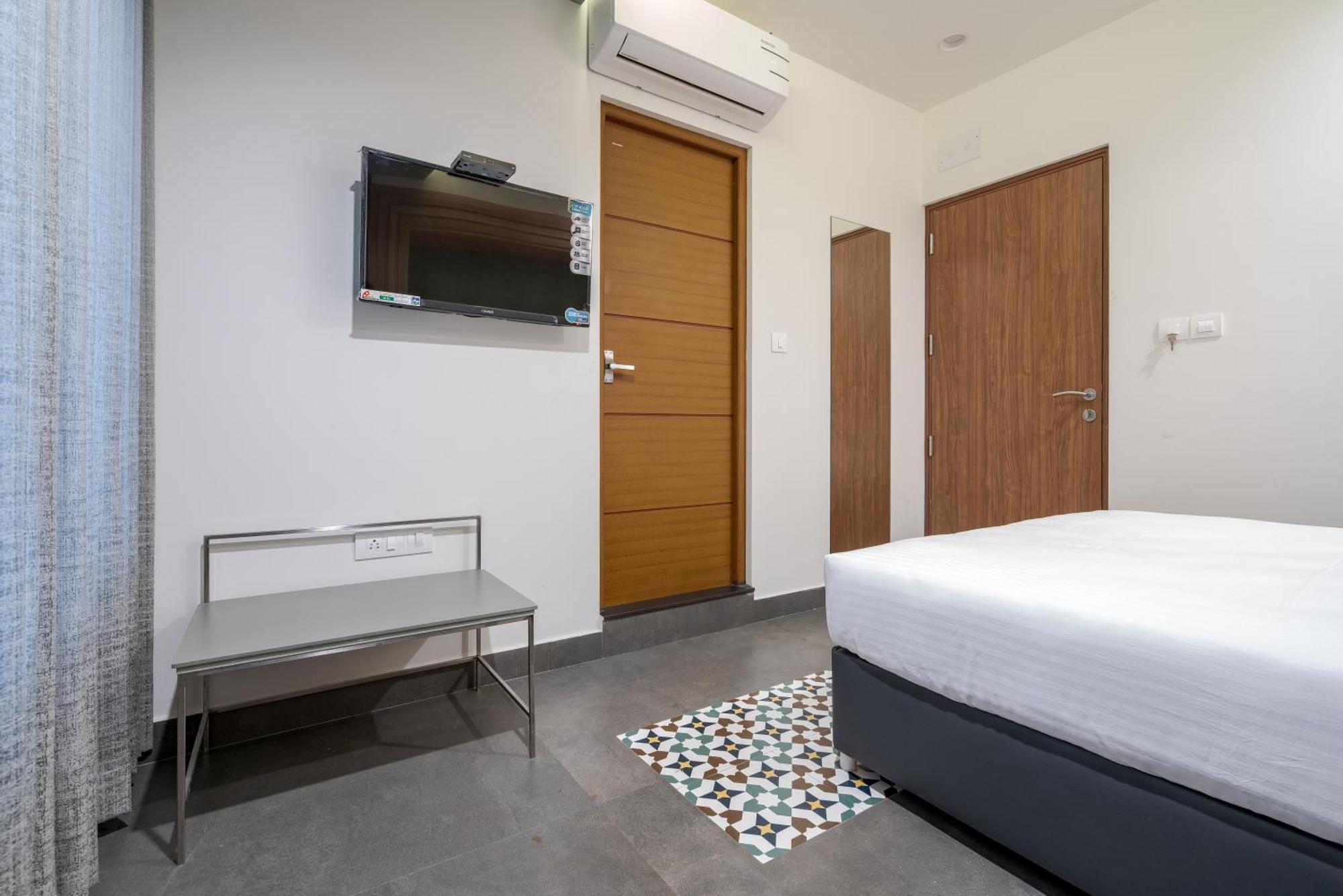Aryaas Regent Kochi Exterior foto